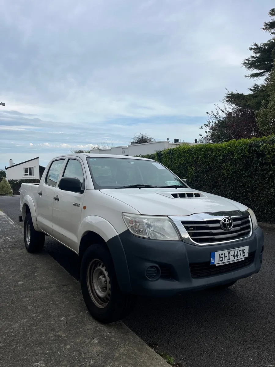 Toyota Hilux - Image 1