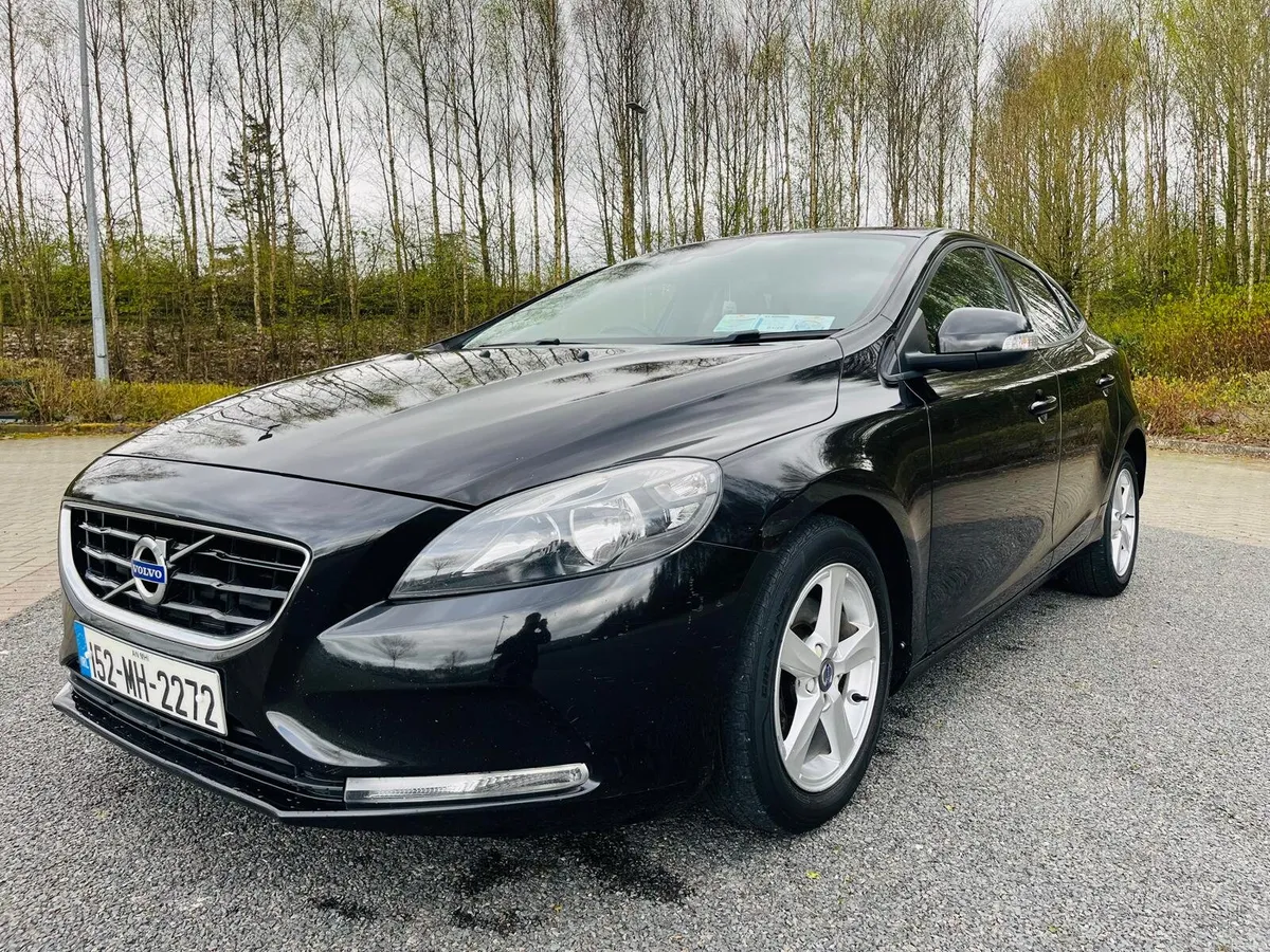 Volvo V 40 Good Condit2015 NCT until 14.05.2027 - Image 3