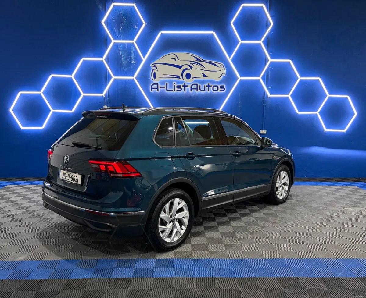Volkswagen Tiguan 2.0TDI / FINANCE AVAILABLE - Image 3