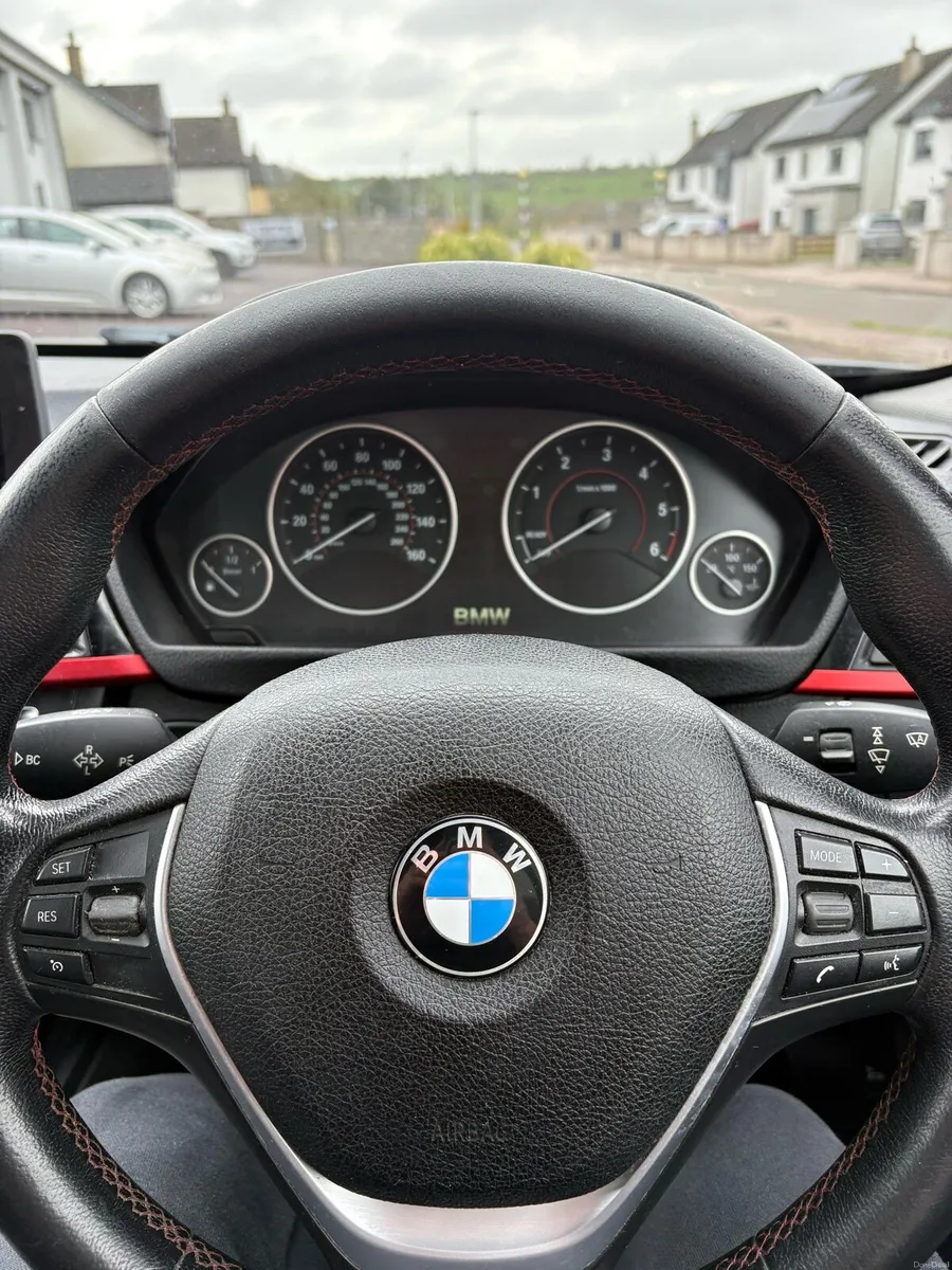 BMW 320D - Image 4