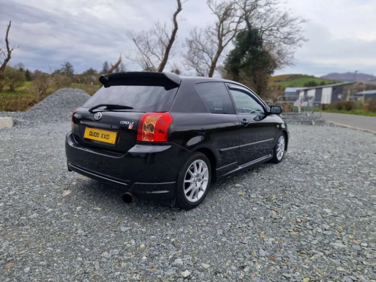2005 Toyota Corolla T-Sport - Image 4