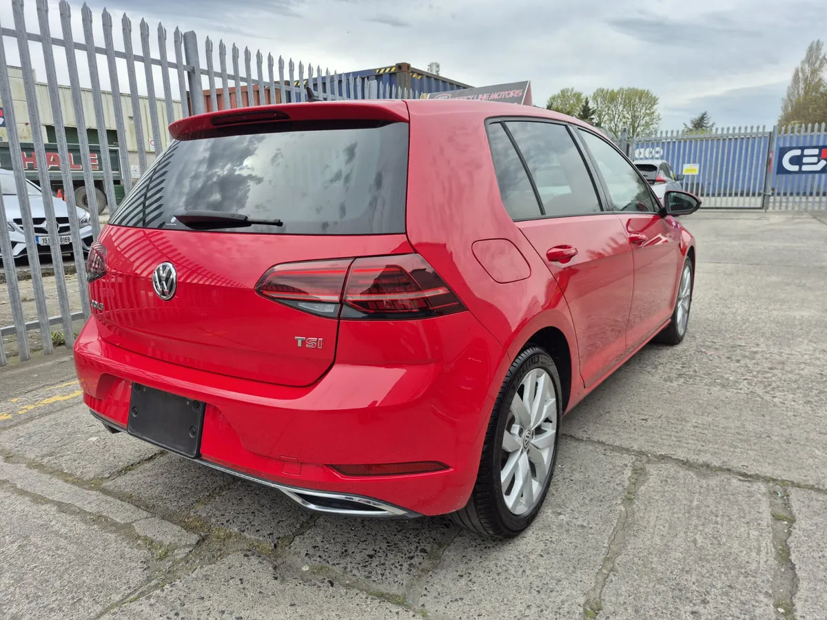 2017 Volkswagen Golf 1.4 Petrol (HIGHLINE) - Image 5