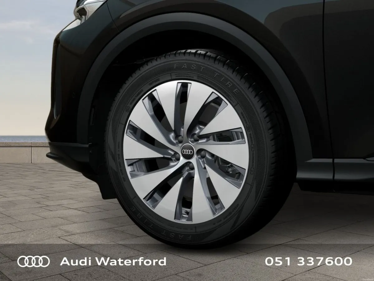 Audi Q5 E-Hybrid Quattro SE from €698 per month - Image 5