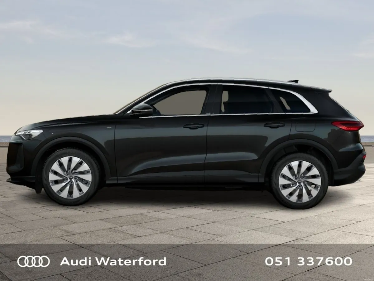Audi Q5 E-Hybrid Quattro SE from €698 per month - Image 3