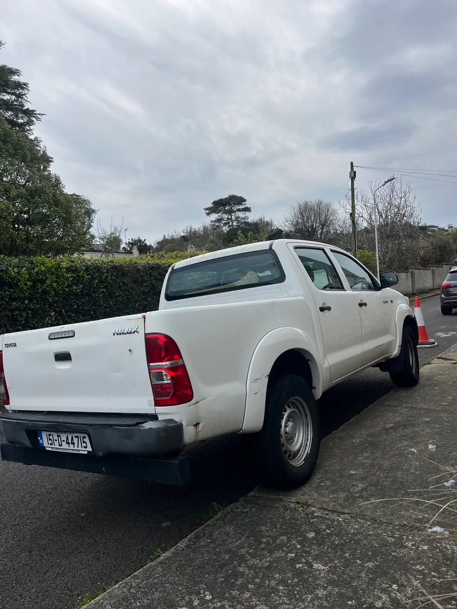 Toyota Hilux - Image 4