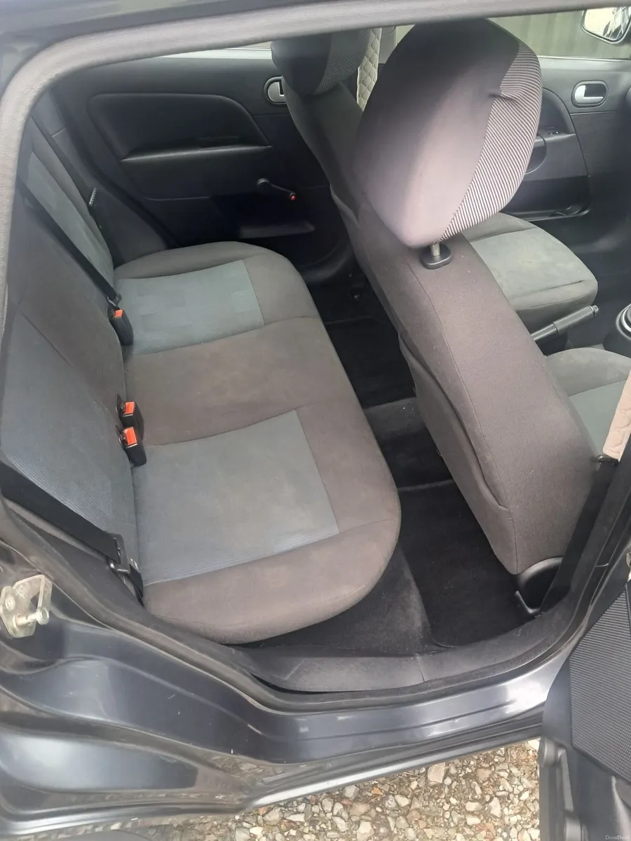 Ford Fiesta 2006 - Image 4
