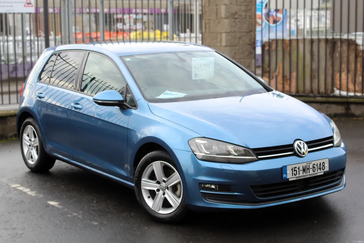 2015 Volkswagen Golf 1.2L Petrol Automatic - Image 1