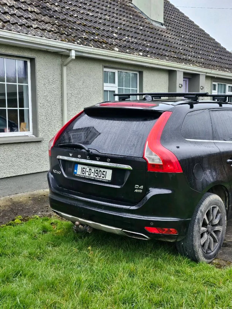 Volvo XC60 - Image 4