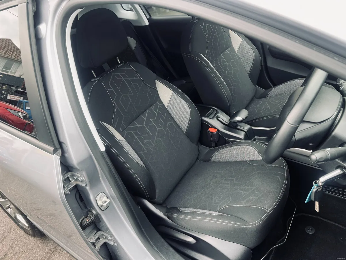 **ONLY 18,000 Kms** ACTIVE 1.2L **Finance Arranged - Image 4