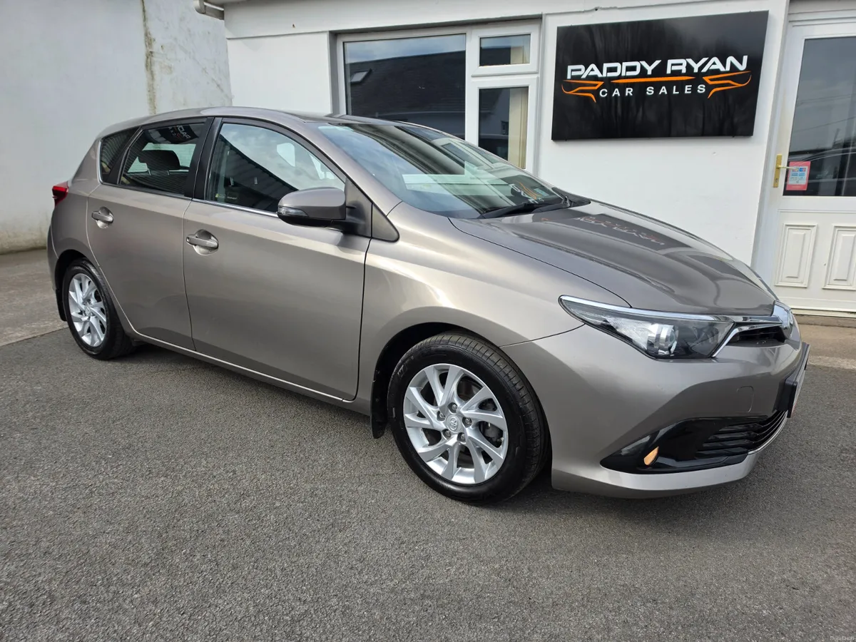 2016 Toyota Auris 1.4 D4d Luna Manual - Image 2