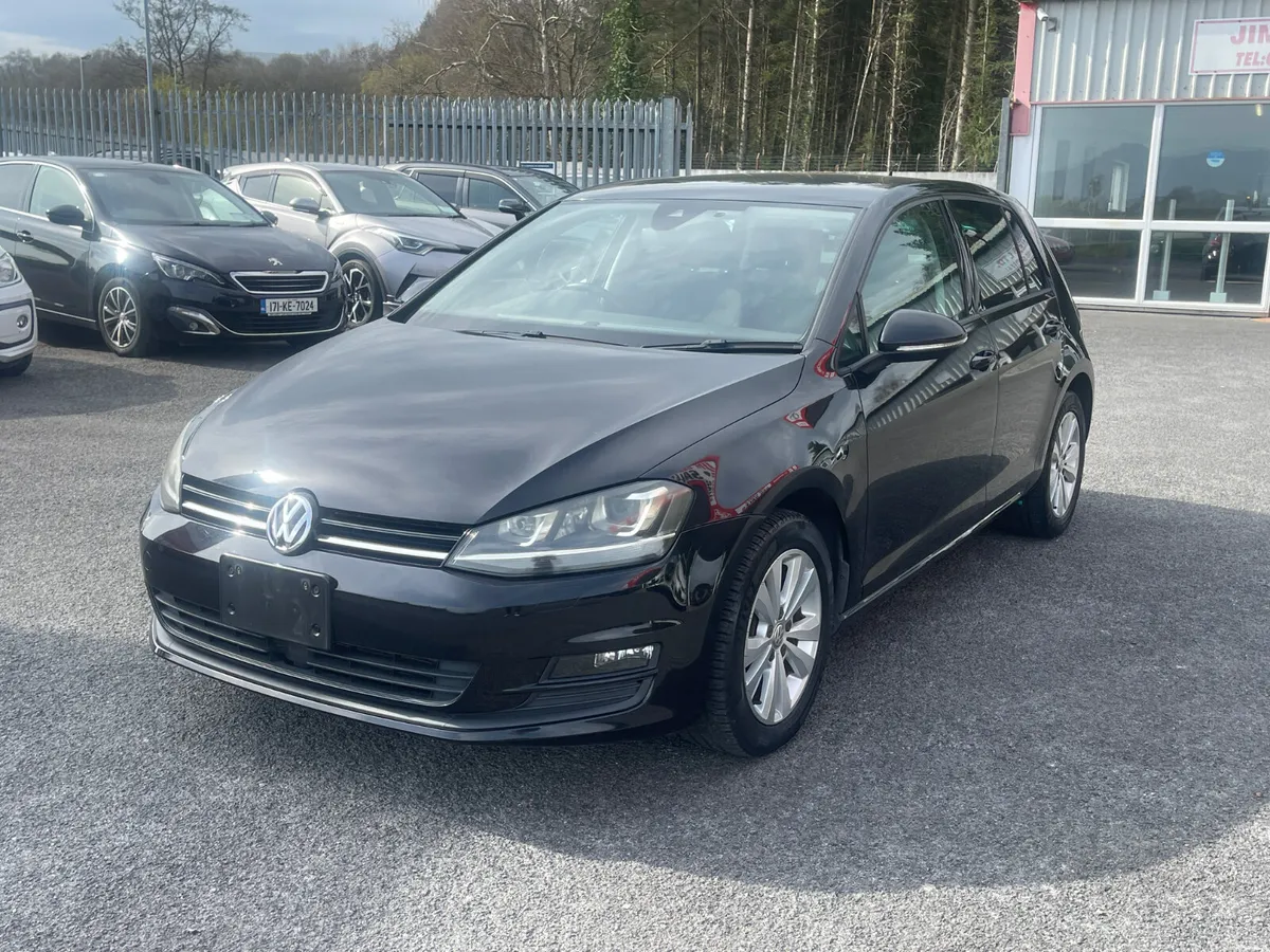 2015 Volkswagen Golf - Image 3