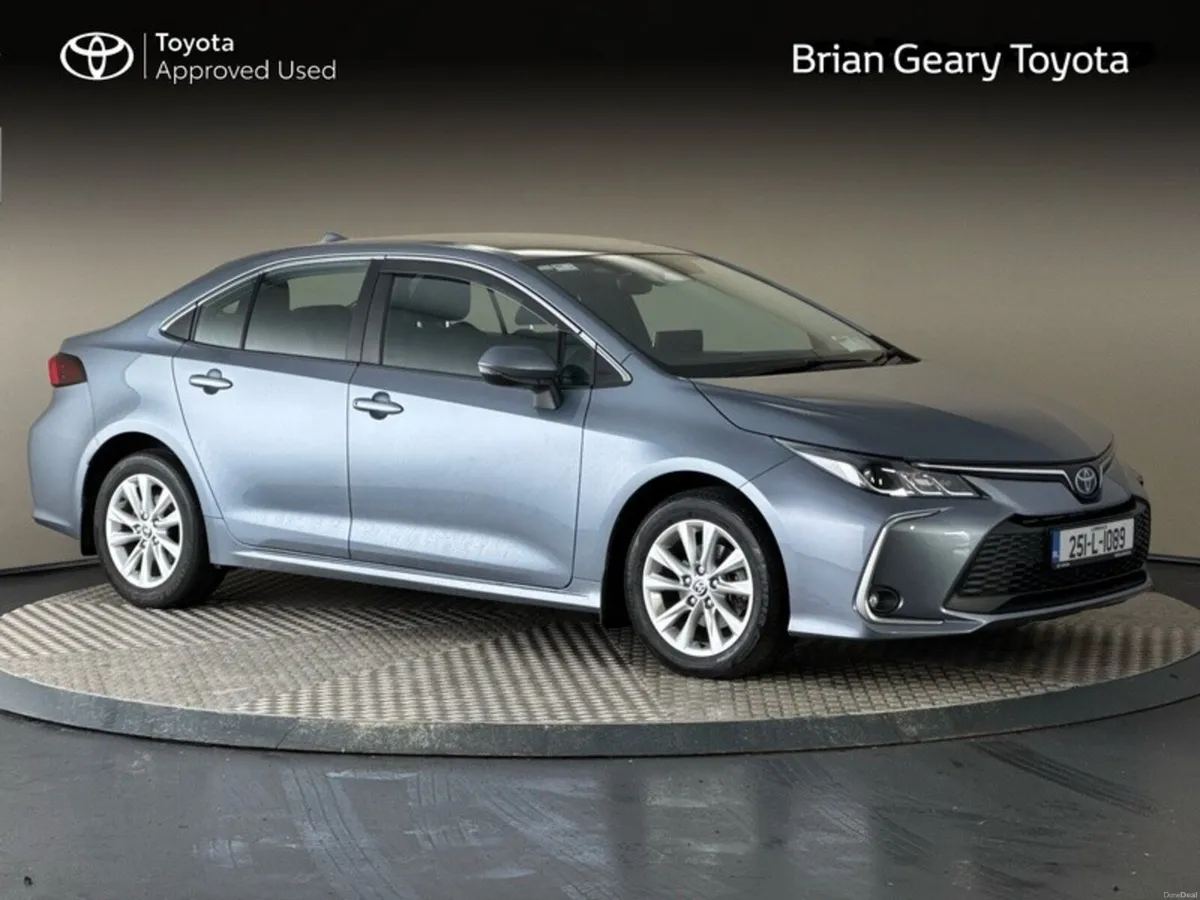 Toyota Corolla HYBRID LUNA SALOON - Image 1