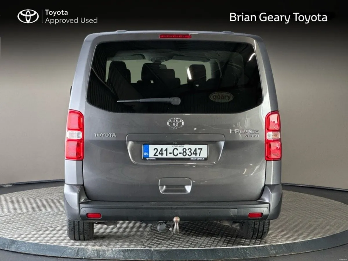 Toyota Proace PROACE VERSO SHUTTLE LWB - Image 4