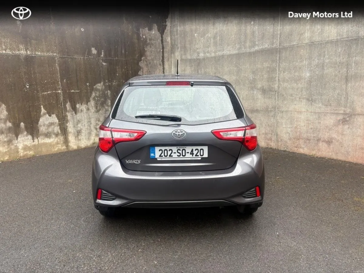 Toyota Yaris YARIS 1.0 5DR LUNA - Image 3