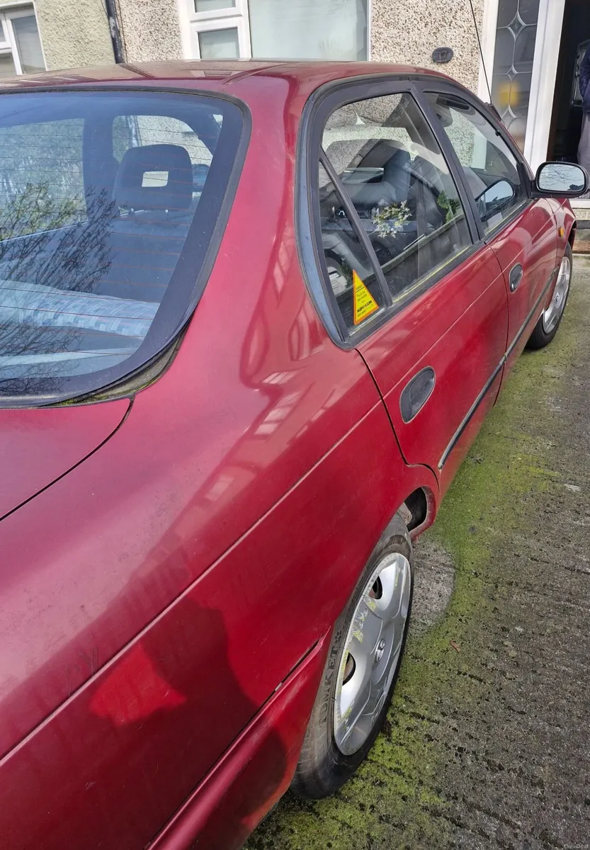 Toyota Corolla 1997 - Image 4