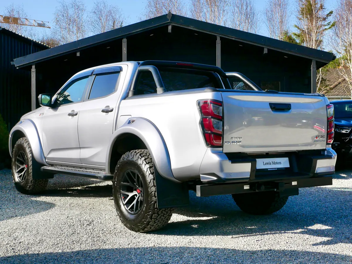 2025 Isuzu D-Max Arctic Trucks AT35 - Image 4