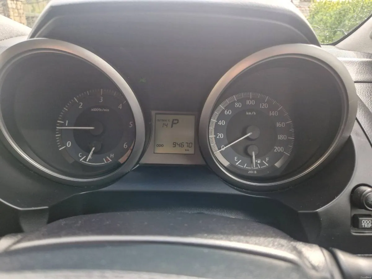 2015 Toyota Land Cruiser Prado GLX Auto 7 Seater | - Image 2