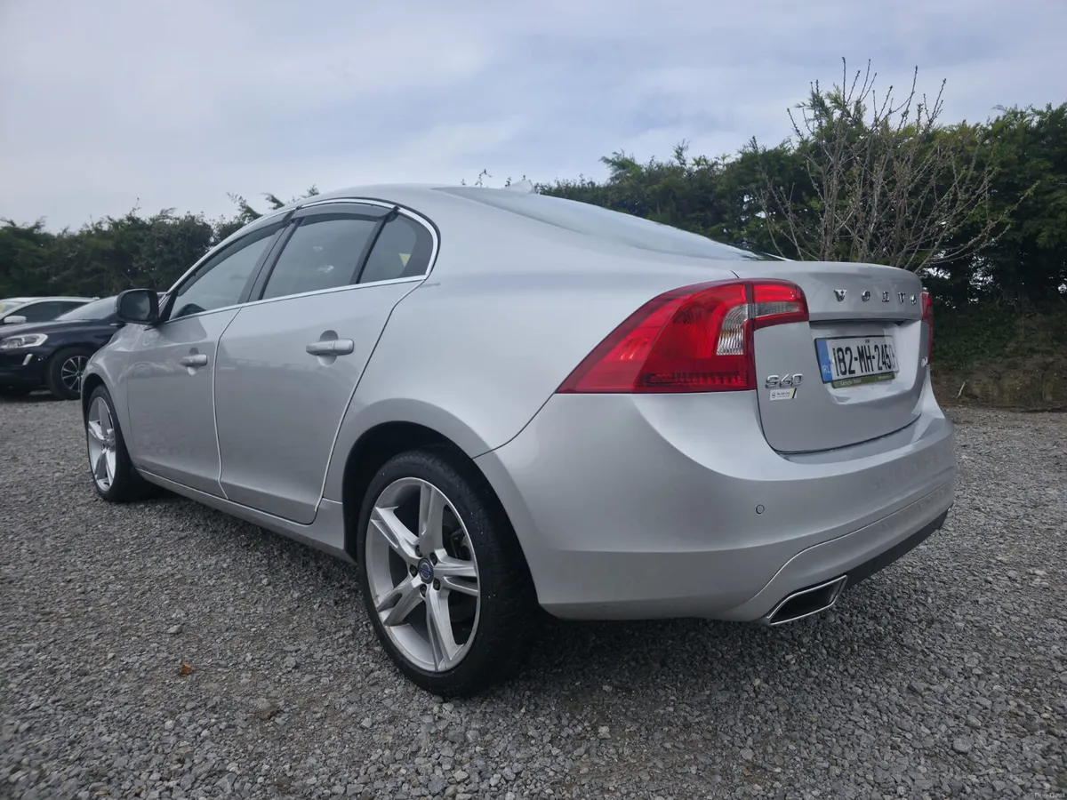 2018 Volvo S60 - Image 3