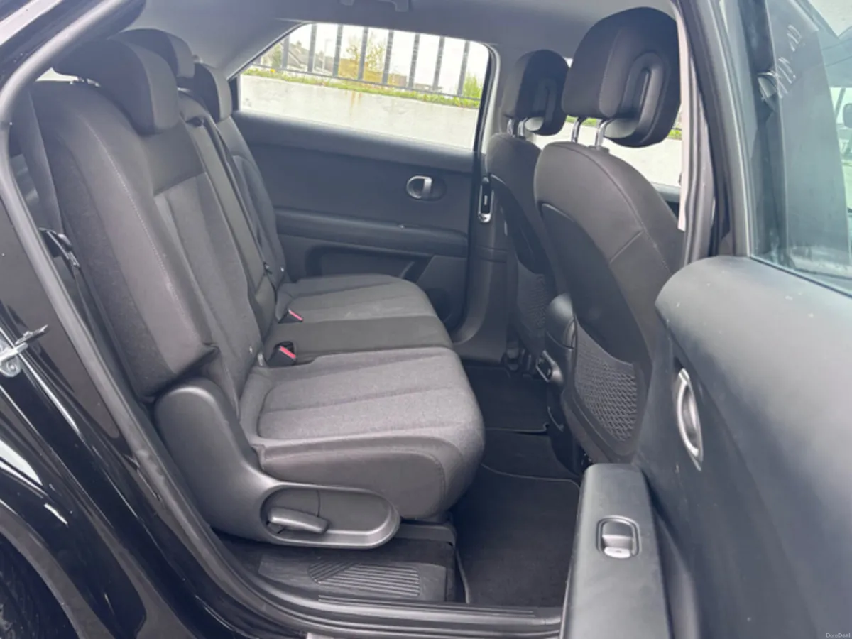 20222 HYUNDAI IONIQ 5 EXECUTIVE 58 5DR AUTO - Image 4