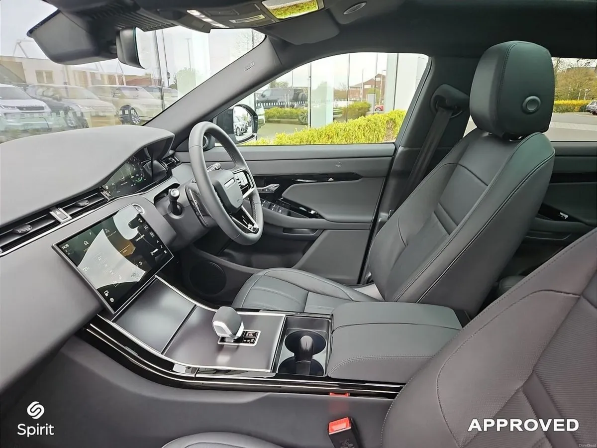 Land Rover Range Rover Evoque 1.5 PHEV R Dynamic S - Image 4
