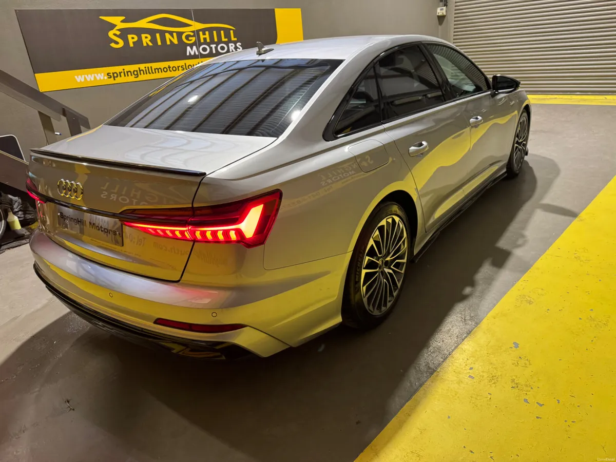 2025 Audi A6 2.0TDI 4.0 204 BHP Black Edition - Image 4