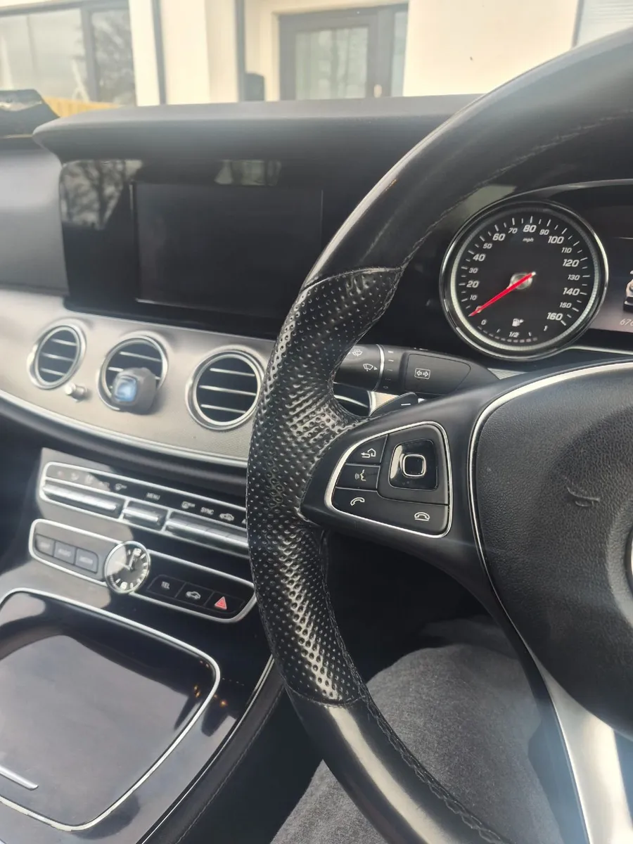 2016 Mercedes E-Class E220d | High Spec | - Image 5