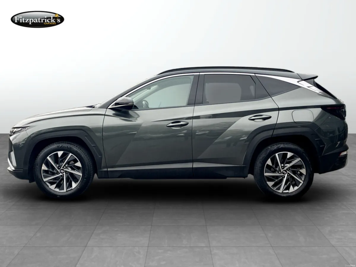 Hyundai Tucson Executive Plus 1.6 Diesel - Image 4