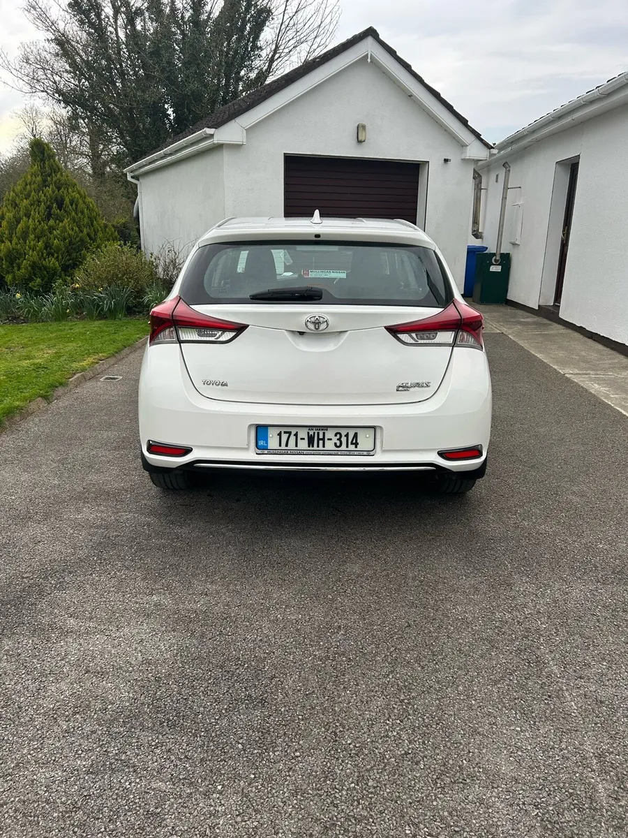Toyota Auris Luna 171 - Image 2