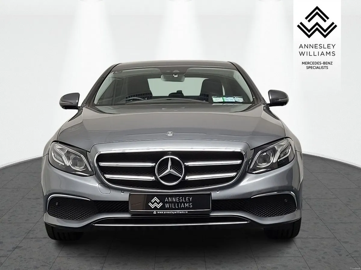 Mercedes-Benz E-Class E220d Avantgarde Premium - Image 3