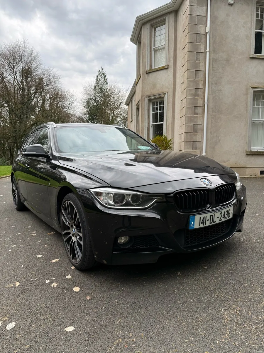 BMW 320d M Sport X-drive Touring - Image 2