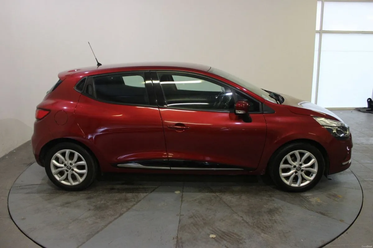 Renault Clio 1.2 16V 75 DYNAMIQUE NAV - TENDER 2 - Image 3