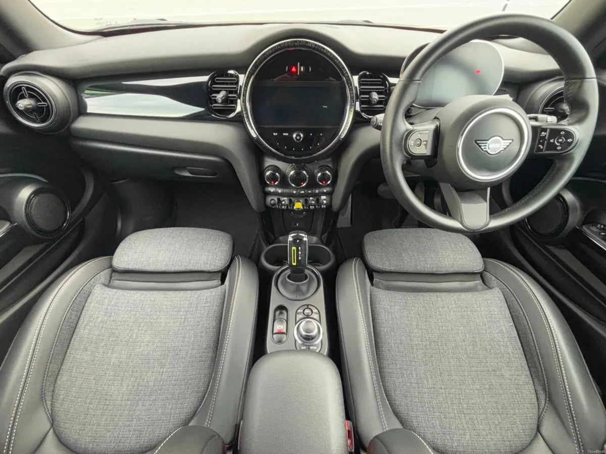 Mini Cooper LEVEL 2 ELECTRIC HALF LEATHER SEATS - Image 2