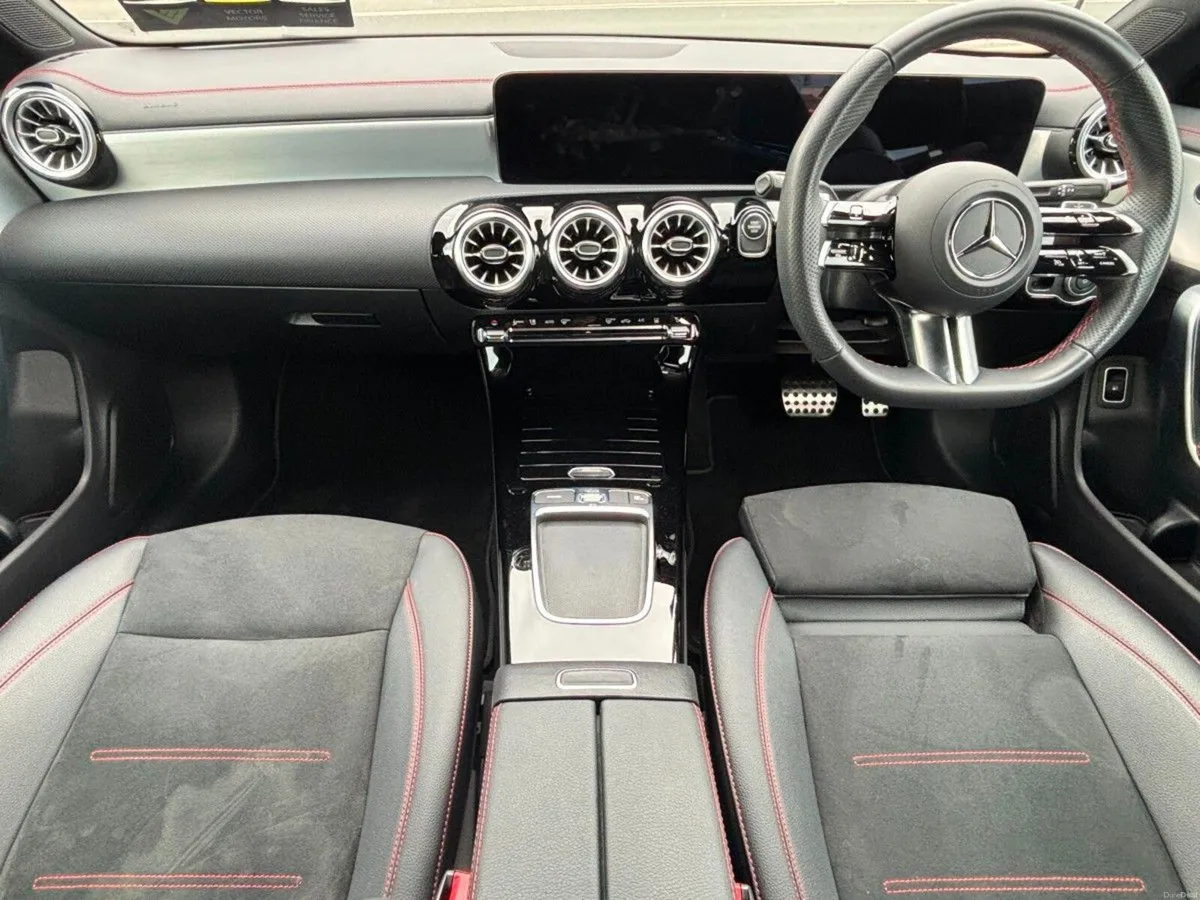 Mercedes-Benz CLA 250e AMG LINE PHEV - Image 2
