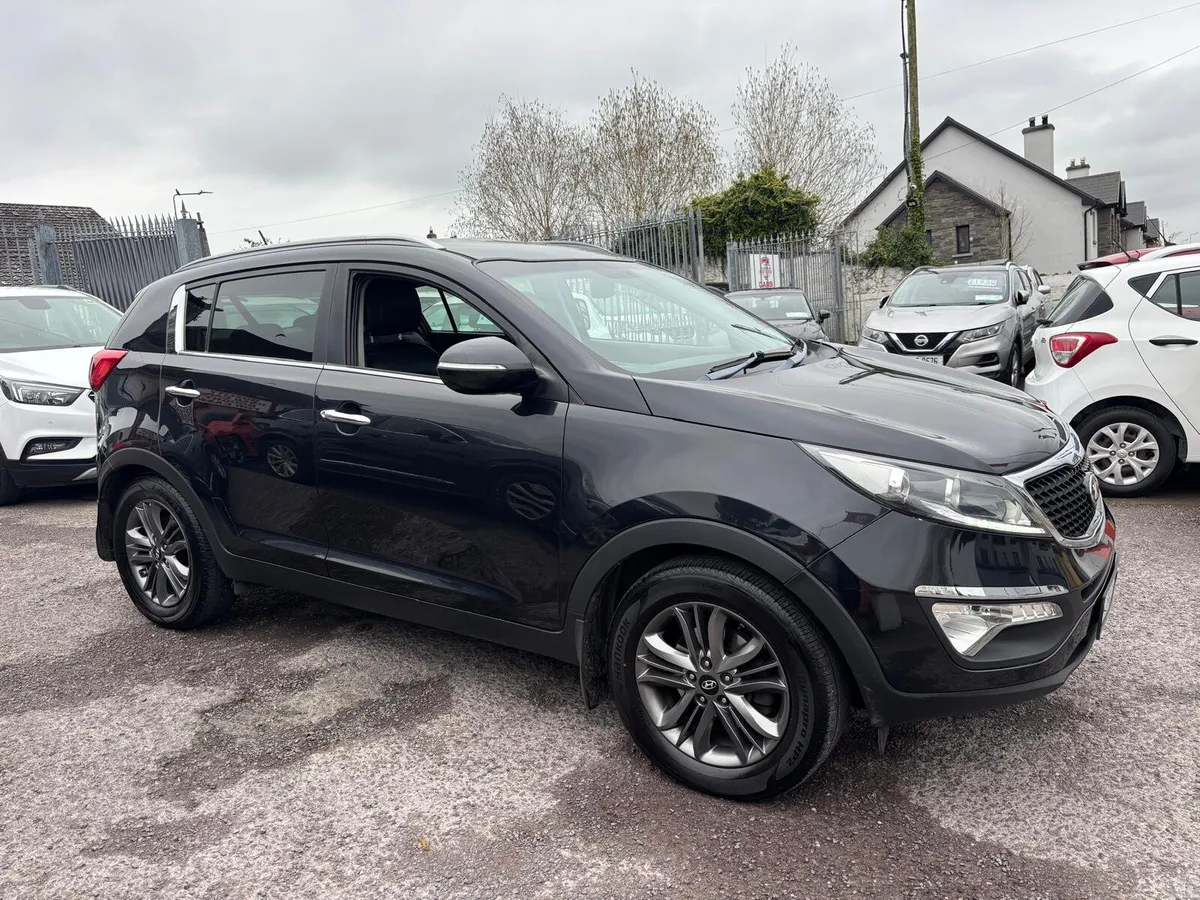Kia Sportage 2014  DIESEL  WITH LEATHER - Image 2
