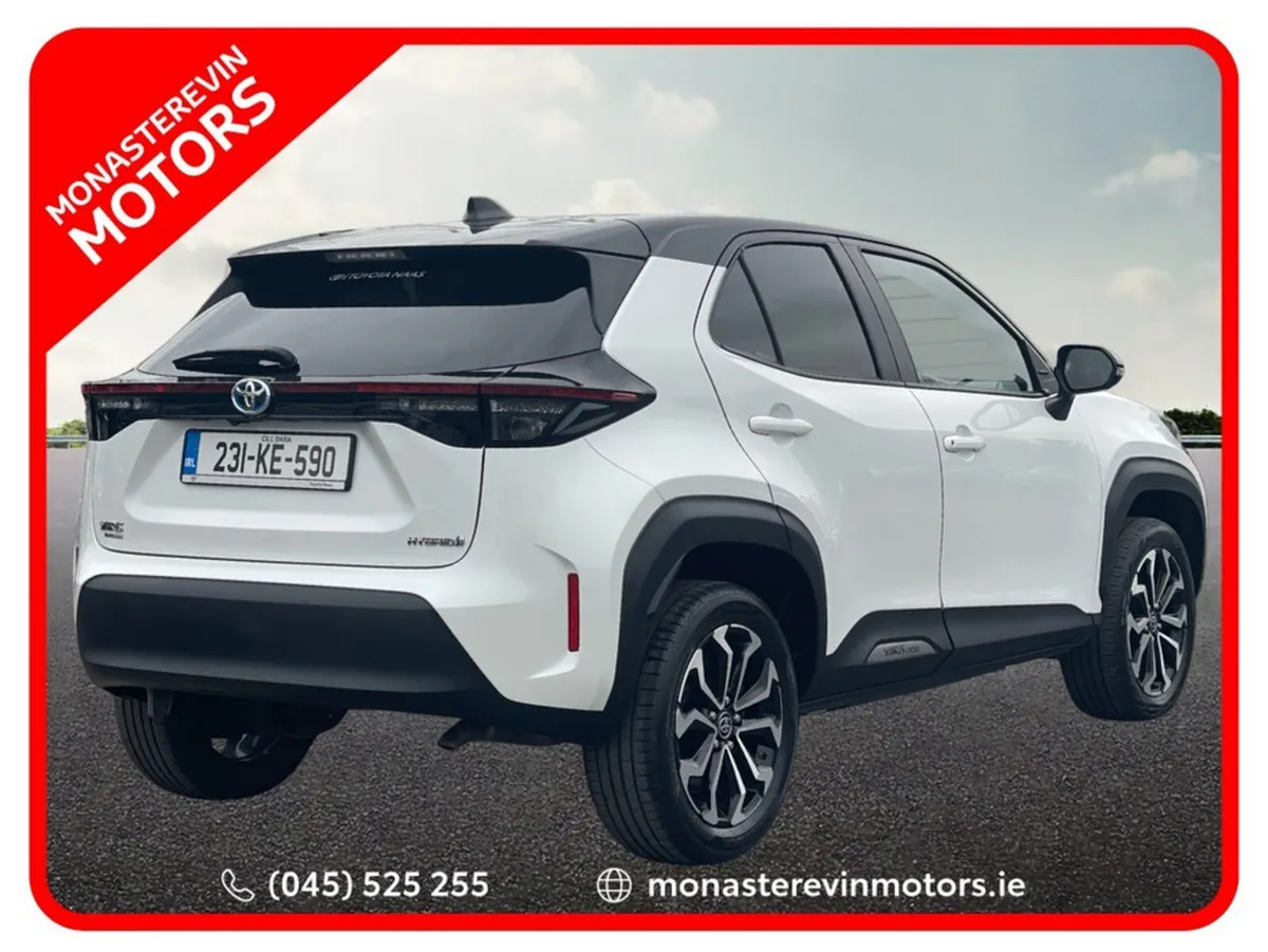 Toyota Yaris Cross CR CROSS LUNA SPORT 4DR AUTO - Image 2