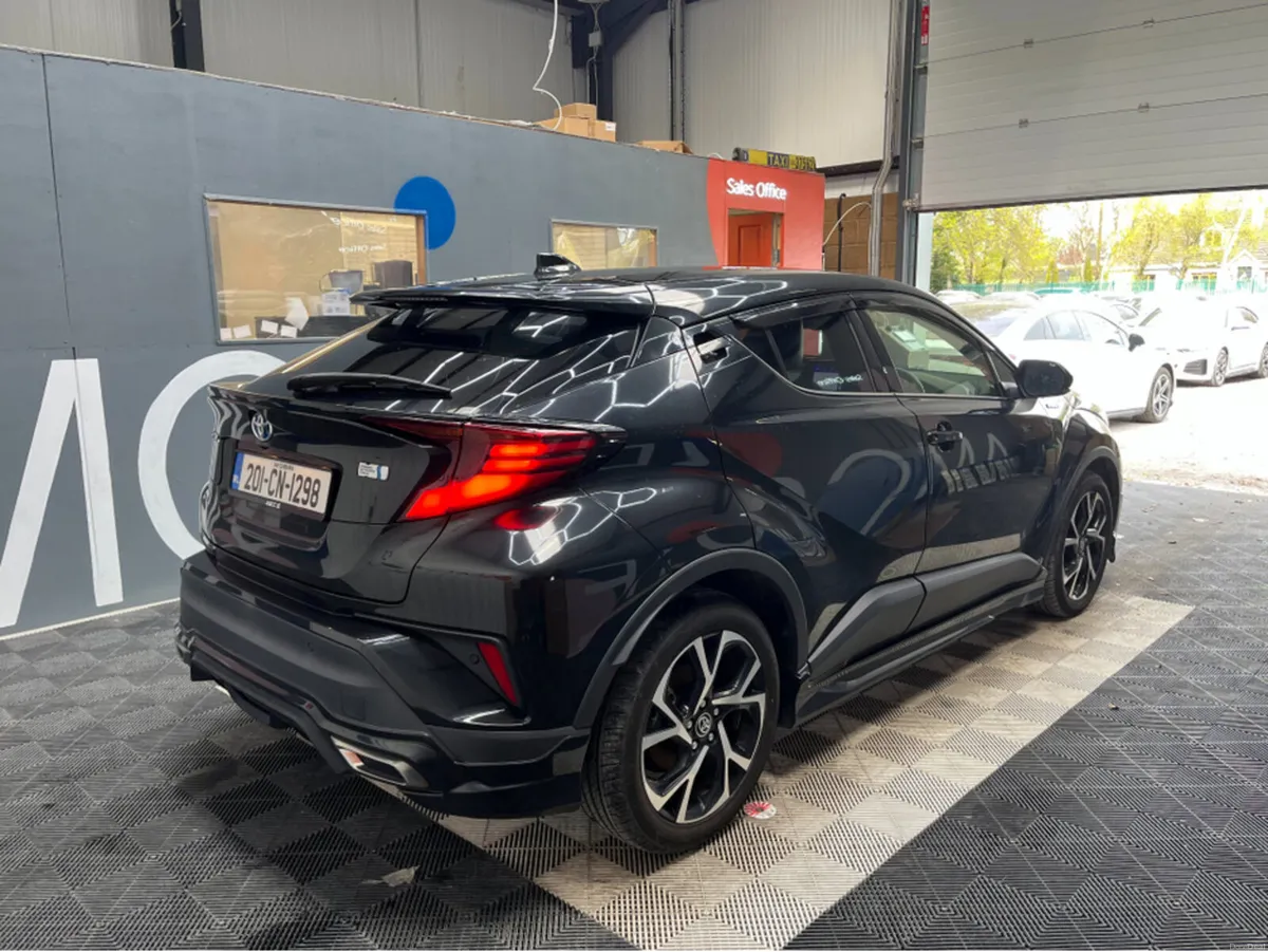 Toyota C-HR €20950 2020 TOYOTA C-HR G 1.8 AUTOMATI - Image 2