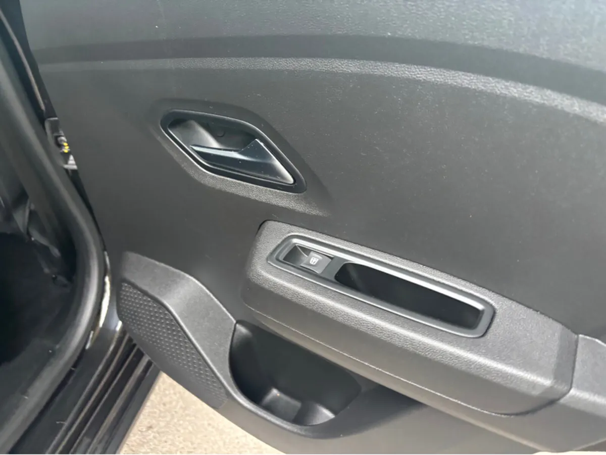 Dacia Sandero Stepway STEPWAY COMFORT TCE 90 MY21. - Image 3