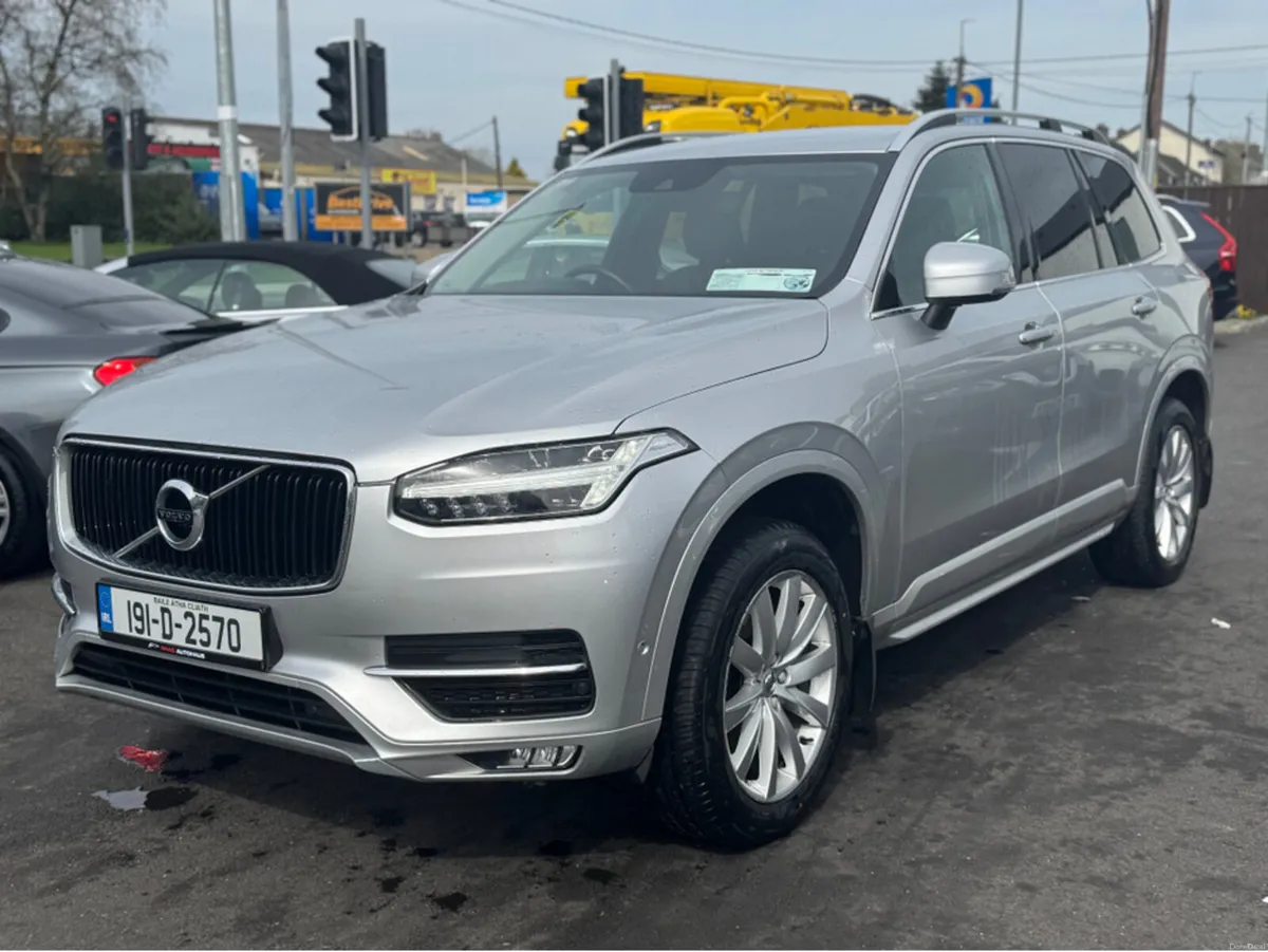 Volvo XC90 D4 FWD MOMENTUM GT 5DR AUTO - Image 4