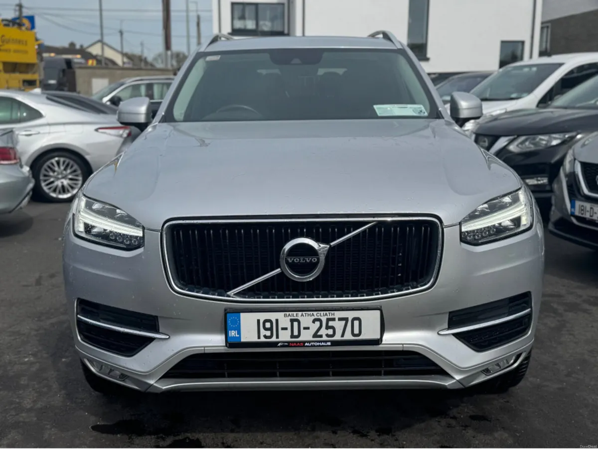 Volvo XC90 D4 FWD MOMENTUM GT 5DR AUTO - Image 3