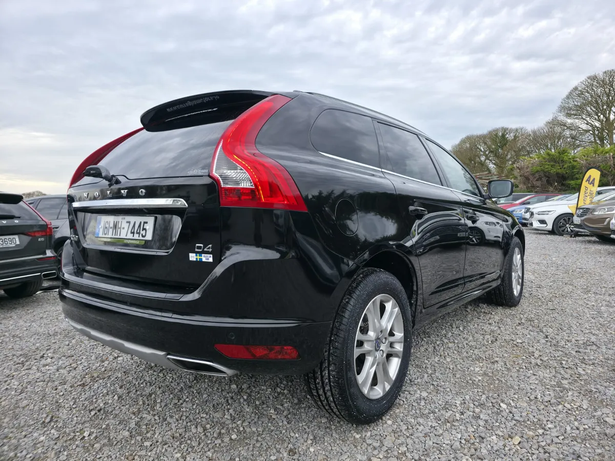 2016 Volvo XC60 - Image 5