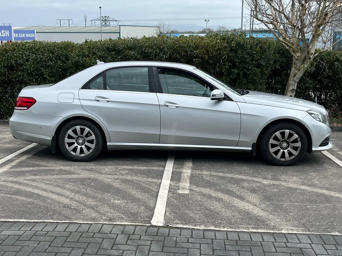 2014 E Class, Manual, NCT 5/27, CLEAN - Image 4