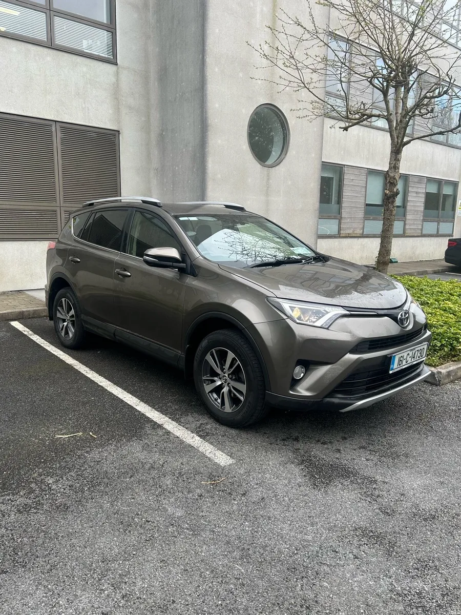 Rav 4 - Image 1