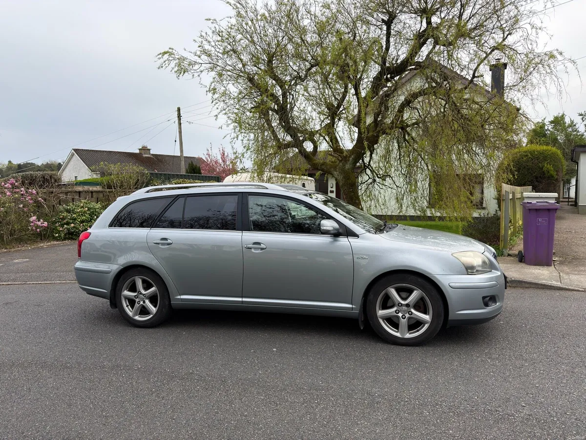 Toyota Avensis D4D NCT 01/27 Hight Spec - Image 1