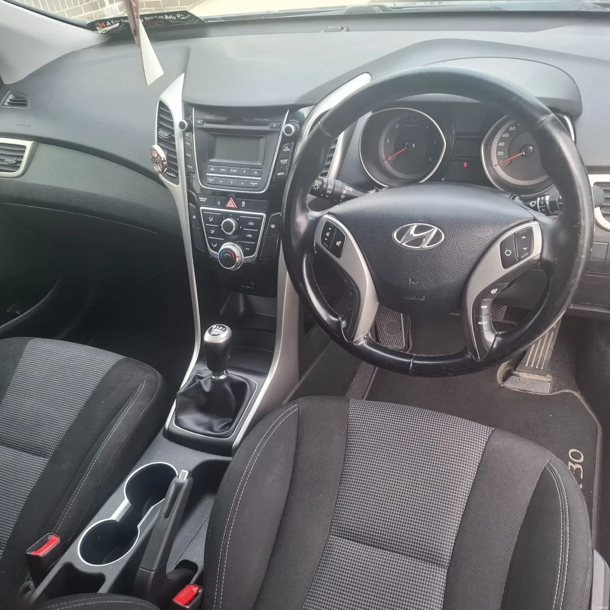 Hyundai i30 2015 - Image 4