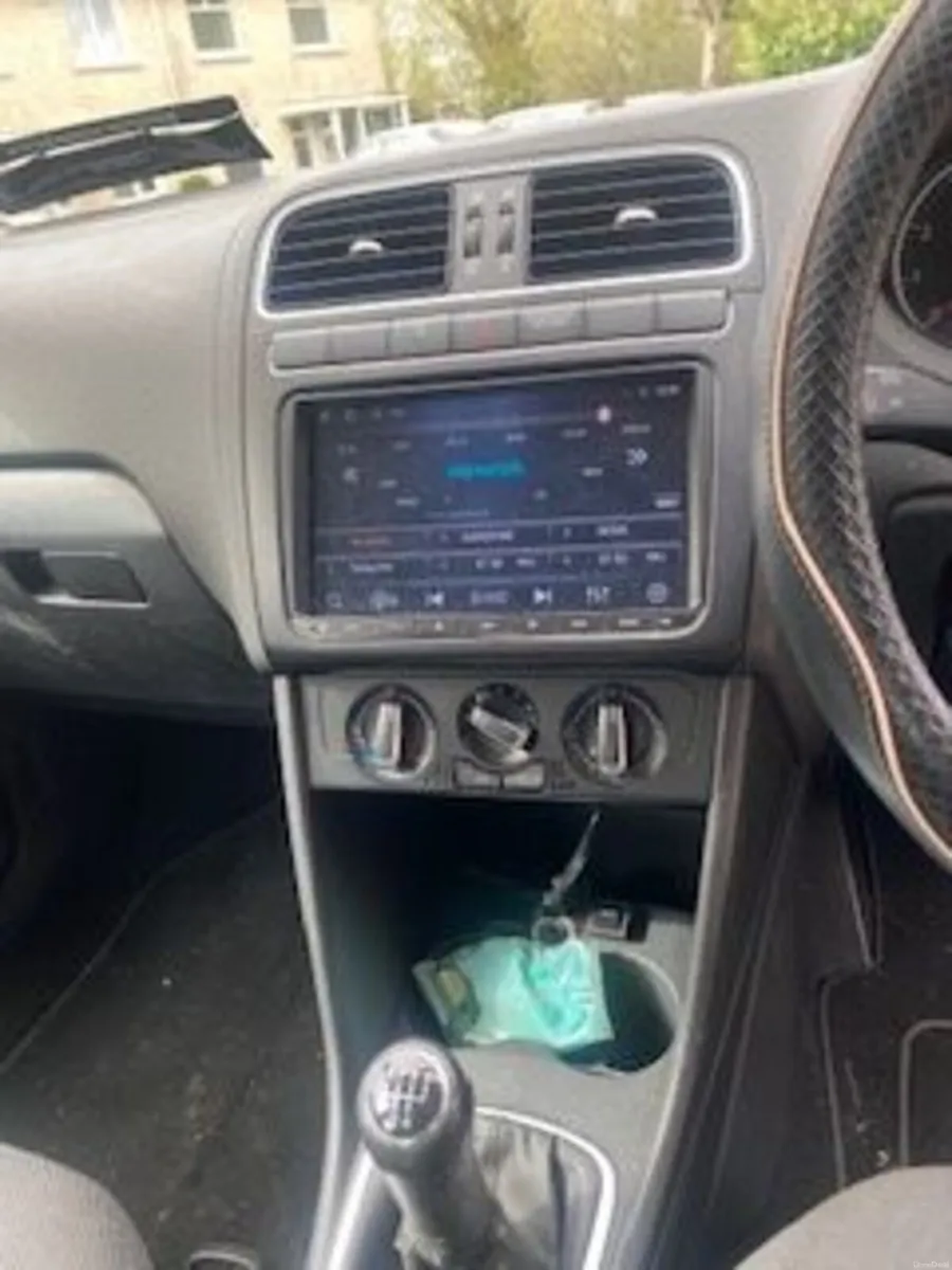 Volkswagen Polo 2010 - Image 4