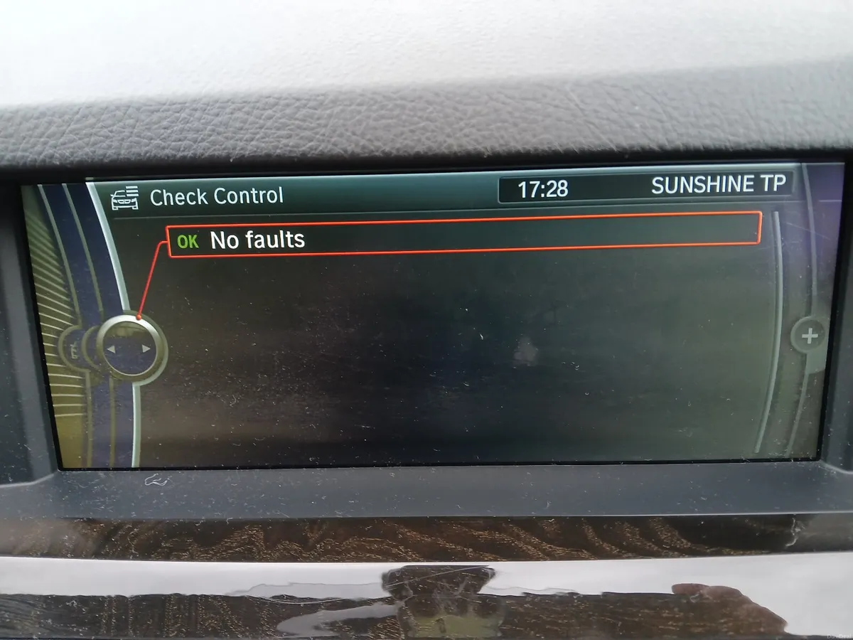 BMW 5-Series 2011 MSPORT With Low Mileage - Image 4