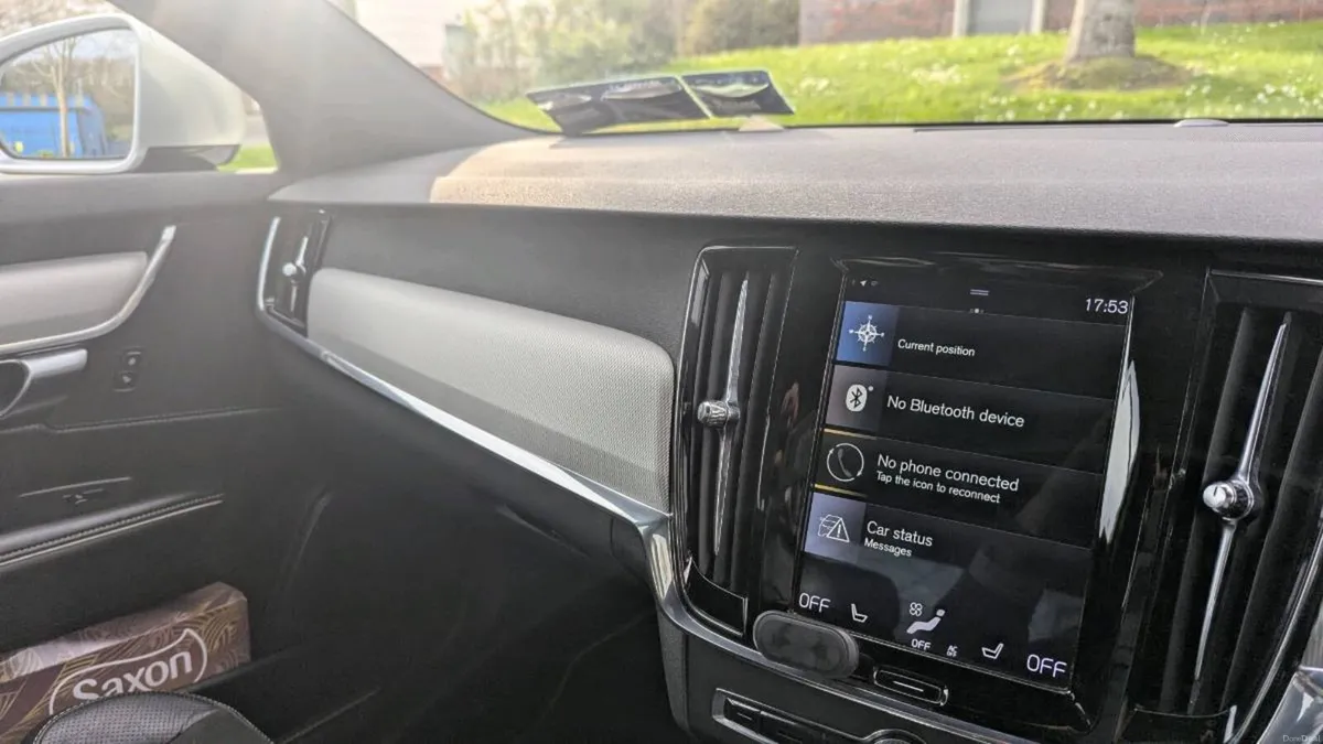 Volvo S90 D4 R design - Image 4