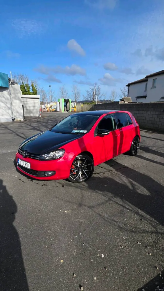 low mileage VW Golf 1.4 tsi 160bhp 6 speed sunroof - Image 4