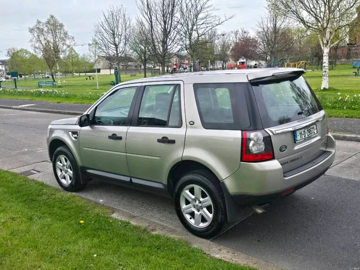 2011 land rover freelander tax & n.c.t - Image 4