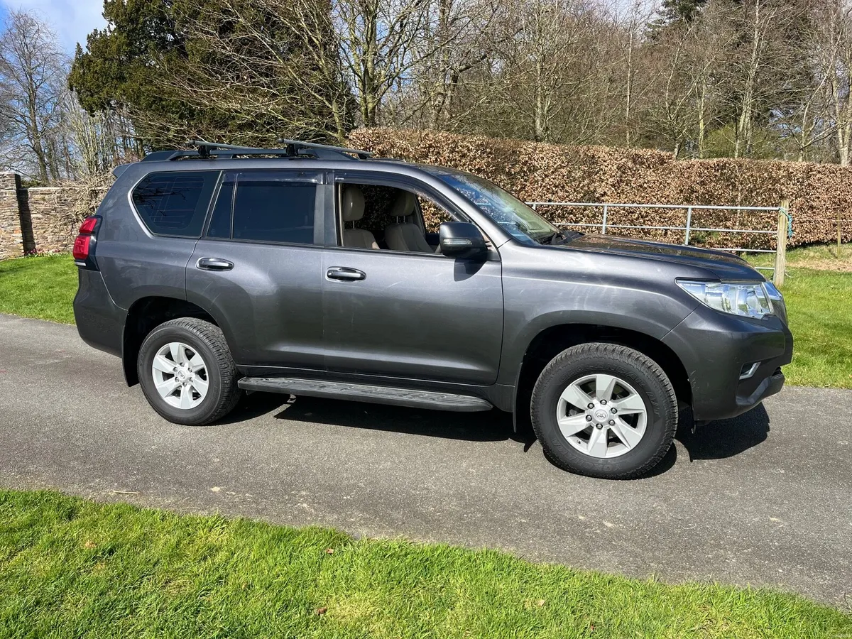 Toyota Land Cruiser 5 Seat Business Edition 2018 - Image 1